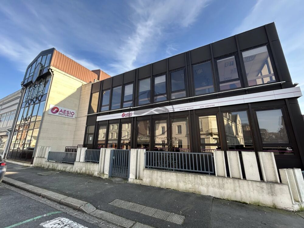   A LOUER Bureaux 337 m2 Centre ville Saint Quentin 