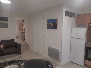 Appartement à louer 2 pièces 32 m²