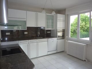  Maison  vendre 5 pices 134 m