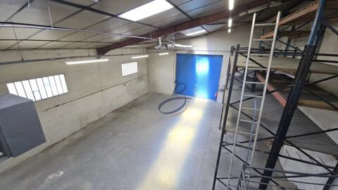   LOCAL D'ACTIVITÉ 214 m² À LOUER – ZONE INDUSTRIELLE DE CHANTEREI 