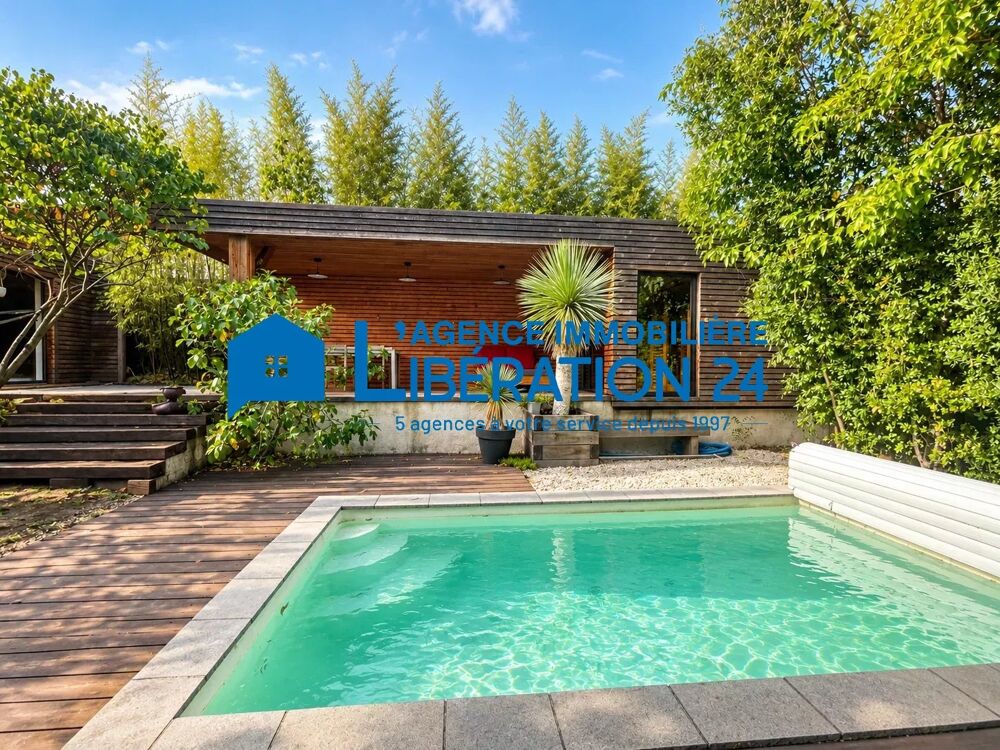 Vente Maison Maison 130 m² Terrain 639 m²  5 Chambres Piscine Unieux