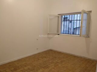  Immeuble � vendre 12 pi�ces 280 m�