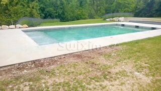  Maison � vendre 9 pi�ces 312 m�