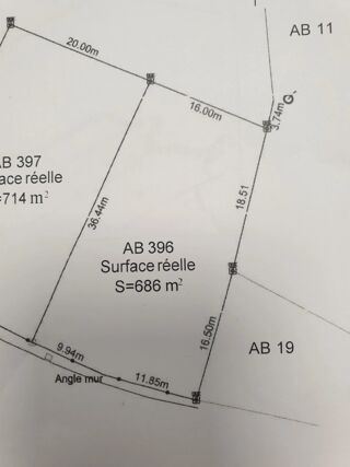  Terrain  vendre 686 m