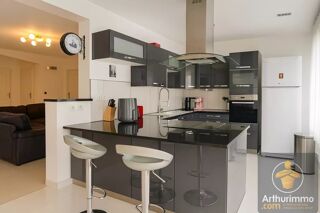  Villa � vendre 8 pi�ces 174 m�