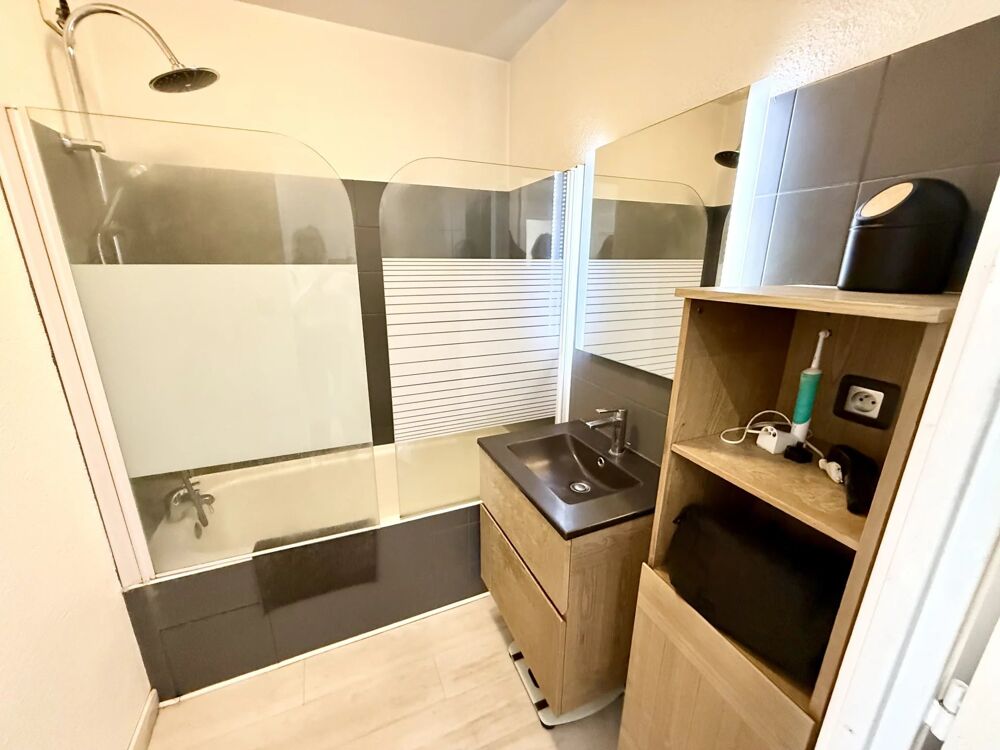 Vente Appartement GRENOBLE – POLYGONE – T2 AVEC TERRASSE DE PLUS DE 45 M² Grenoble