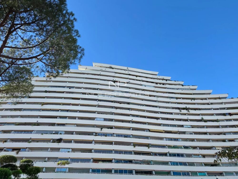 Marina Baie des Anges, sublime 3 pièces rénové et climatisé avec