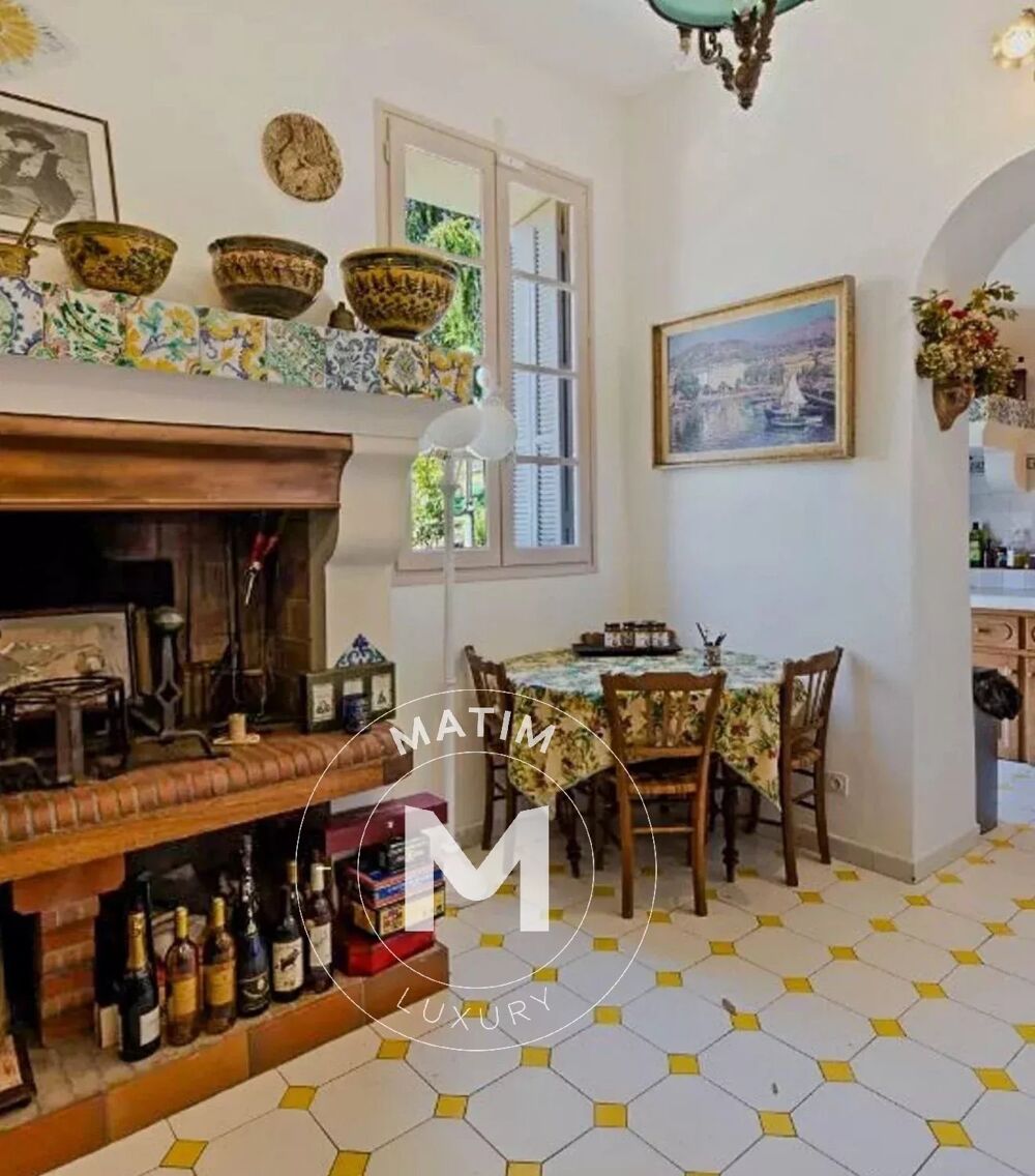 � vendre  Propri�t�/ch�teau �visa (20126)