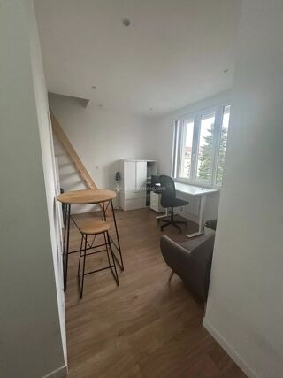  Appartement à louer 2 pièces 22 m²
