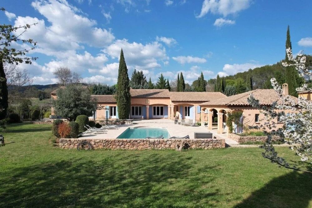 Magnifique propriété à Cotignac