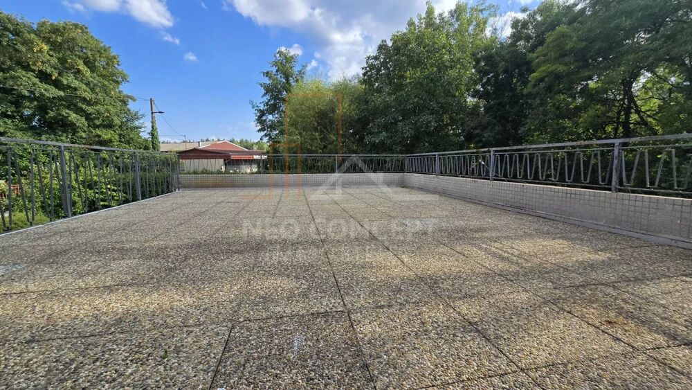 Location Appartement -- Spacieux 4 pièces avec terrasse et garage -- Niederrœdern