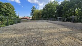  Appartement à louer 4 pièces 85 m²