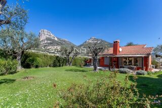  Maison  vendre 6 pices 168 m