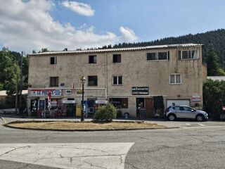  Immeuble à vendre 9 pièces 275 m²