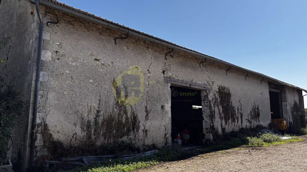 à vendre  Maison Neuillay-les-Bois (36500)