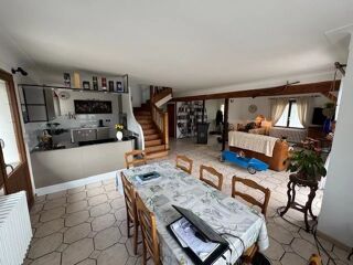  Maison à vendre 6 pièces 222 m²