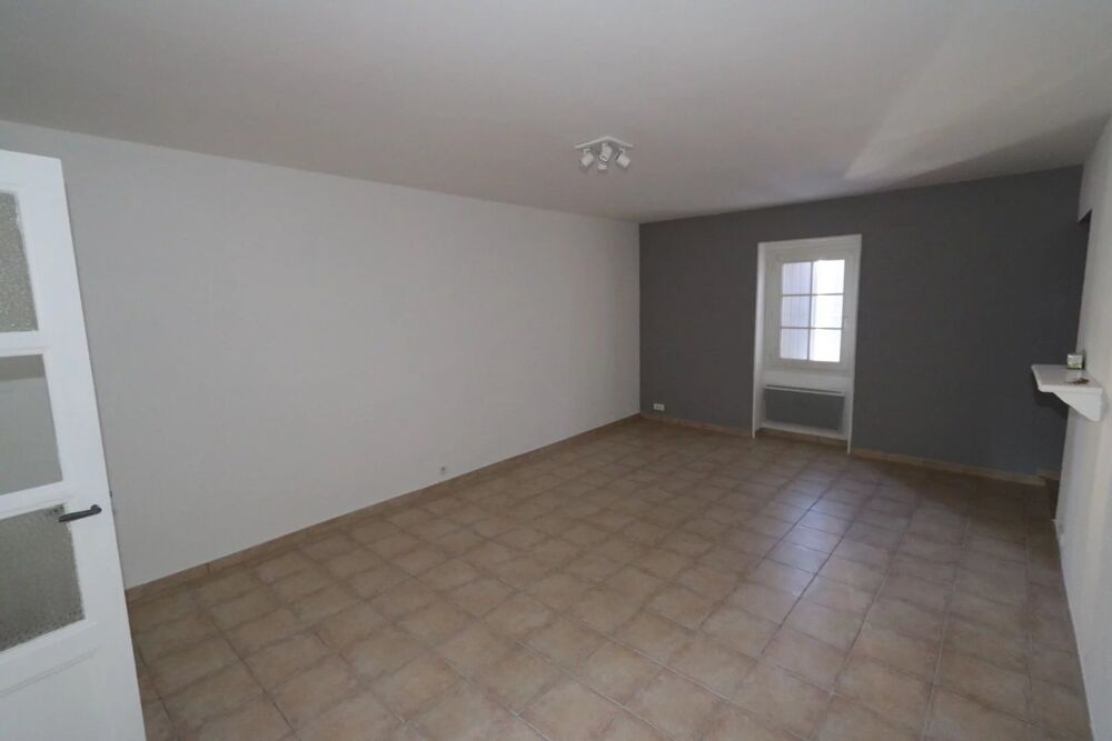 Location Appartement Appartement 3 pièces Allan