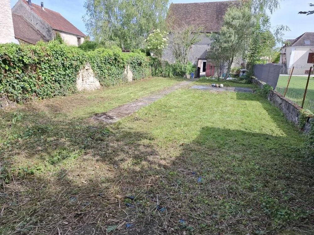 Maison 8 pièces 117 m² · à Égreville · 117 m² · 165 000 €