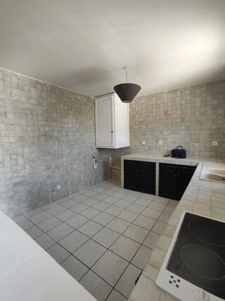  Appartement à louer 2 pièces 41 m²