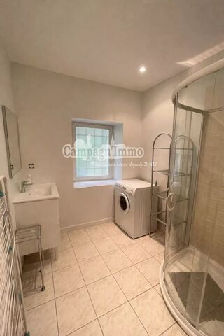  Appartement à louer 2 pièces 60 m²