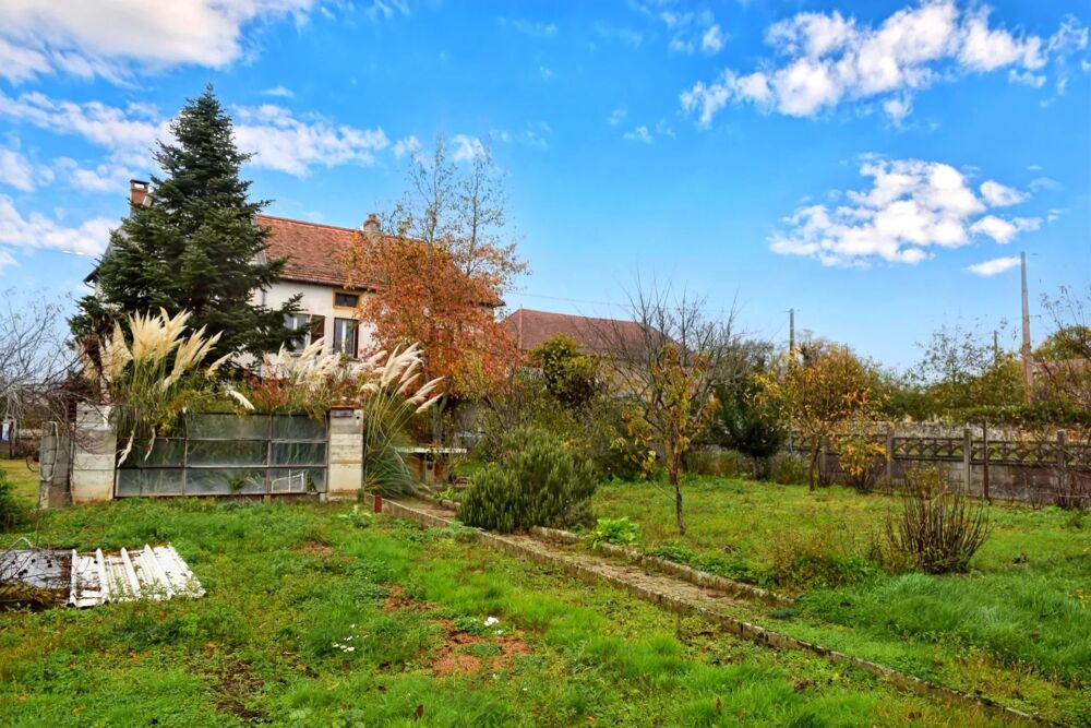 Maison de 150 m² avec grandes dépendances