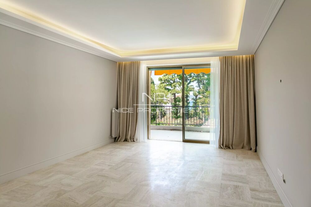 CAP D'AIL : Appartement 3 pièces avec terrasses, à rénover, dans