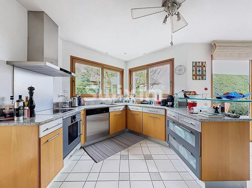 � vendre  Maison Gex (01170)