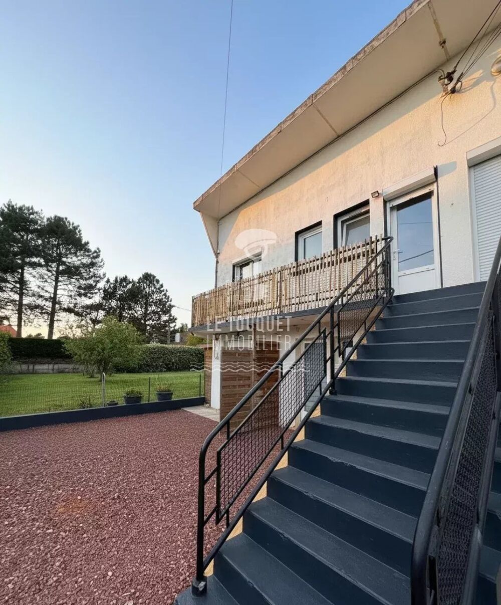 Appartement entièrement rénové avec balcon plein sud