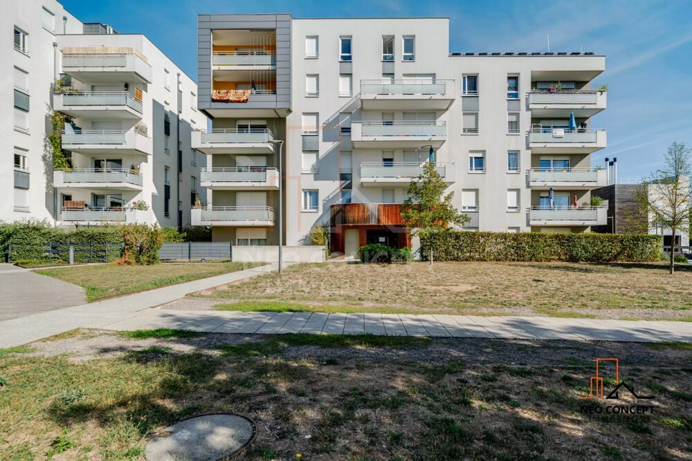 Location Appartement * LINGOLSHEIM - Appartement de type 3 pièces avec un très beau b Lingolsheim