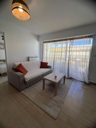  Appartement à louer 2 pièces 40 m²