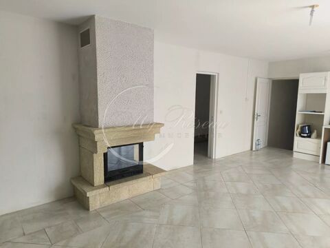   Villa de plain pied sur 700 m de terrain Maison - 4 pice(s) - 120 m