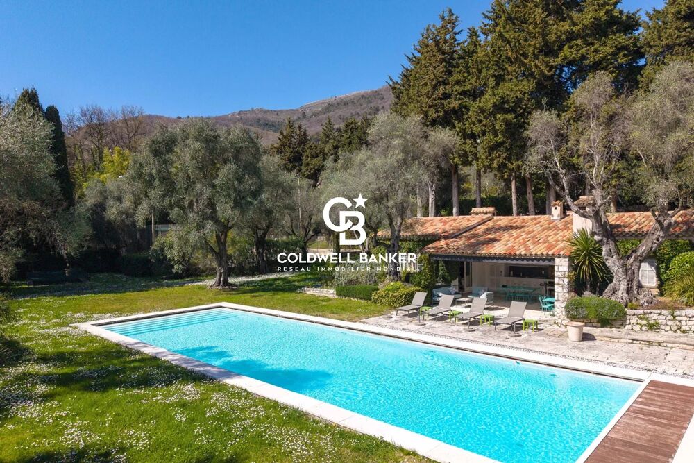 Vente Villa Bastide de charme, proche commodités, potentiel locatif Vence
