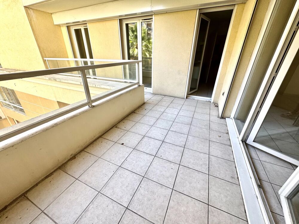 Vente Appartement Cannes Carnot grand 3 pièces avec terrasse et parking sous sol Cannes