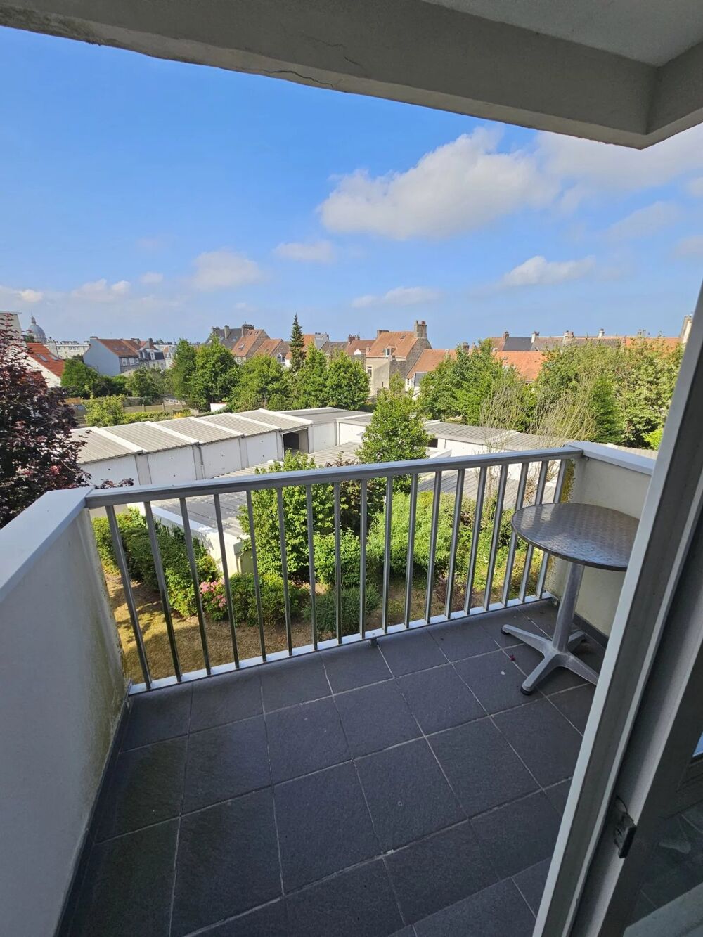 Appartement T4 - 3 chambres, balcon, garage