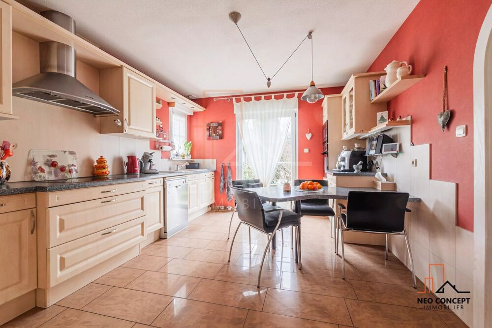 Vente Maison GUMBRECHTSHOFFEN, belle maison de 245 m2 aux volumes généreux ! Gumbrechtshoffen