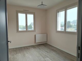  Appartement à louer 4 pièces 91 m²