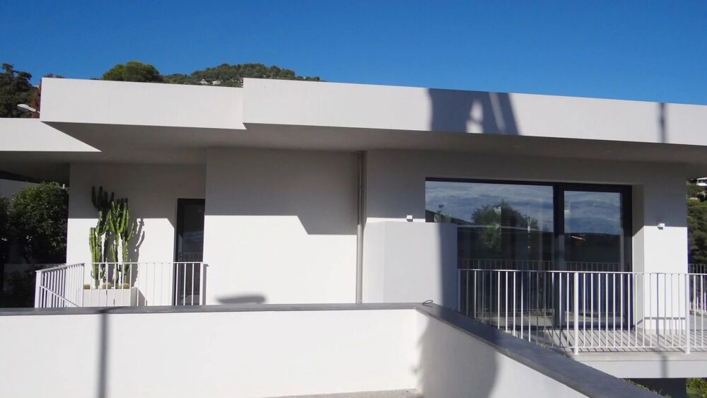 � vendre  Maison Roquebrune-Cap-Martin (06190)