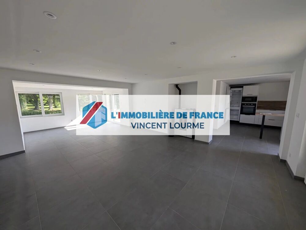 Plain-pied rénové récemment  Terrain clos de 2300 m² avec plans