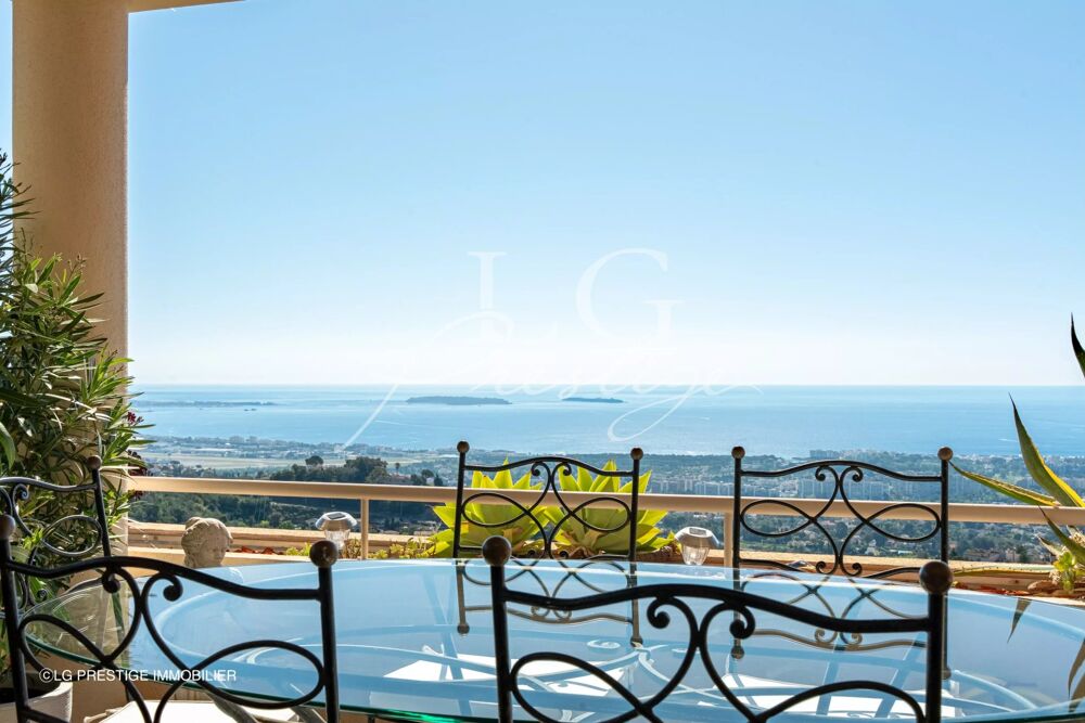 Appartement 4 pièces 125 m² · à Mandelieu-la-Napoule · 125 m² · 895 000 €