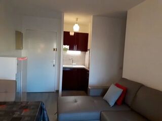  Appartement à louer 2 pièces 28 m²