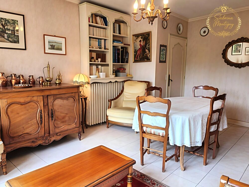 EXCLUSIVITÉ - MAISON DE VILLE GENILLÉ 115 M²