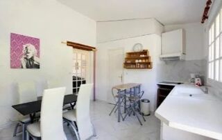 Location Maison Charmant pavillon indépendant avec jardin et  piscine – cadre de Roquefort-les-pins