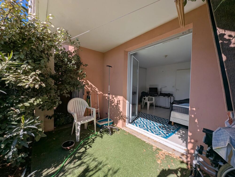 Studio rez-de-jardin résidence sécurisée