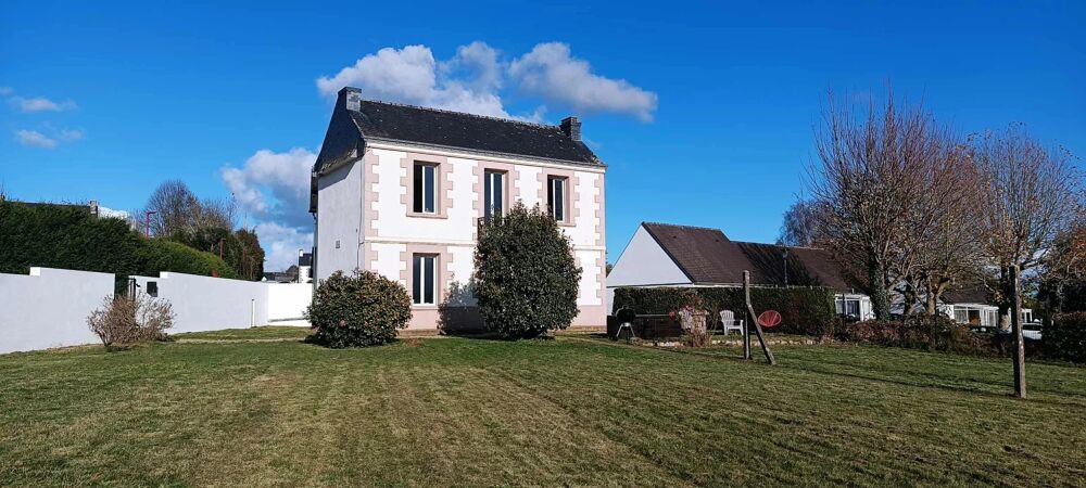 Vente Maison Maison 3/4 chambres avec garage et grand terrain Pontivy