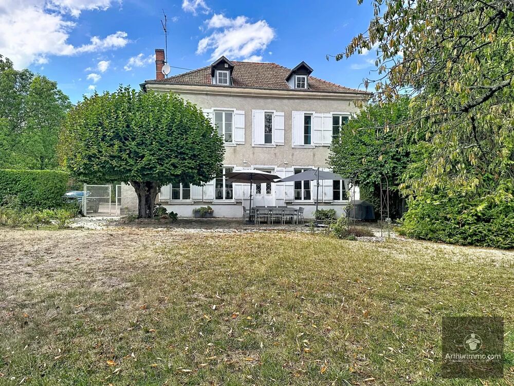 à vendre  Maison Renaison (42370)