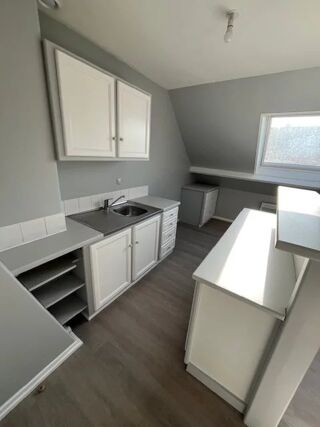  Appartement à louer 2 pièces 32 m²