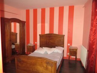  Villa à vendre 15 + pièces 638 m²