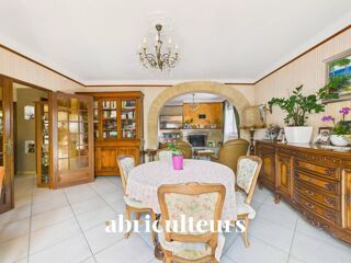  Maison � vendre 8 pi�ces 232 m�