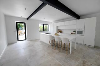  Maison � vendre 6 pi�ces 276 m�