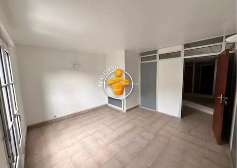 A Louer  -Tr&egrave;s bon &eacute;tat Local pro - Vienne Centre Ville 38200 950 38200 Vienne